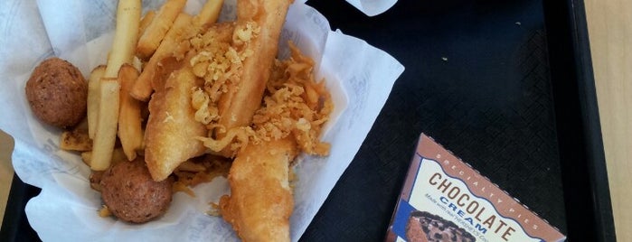Long John Silver's is one of Terryさんのお気に入りスポット.