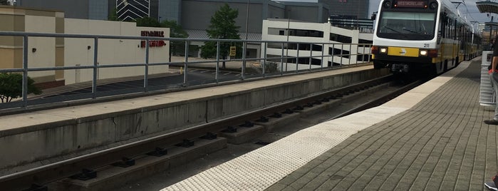 Park Lane Station (DART Rail) is one of Red Line on DART.