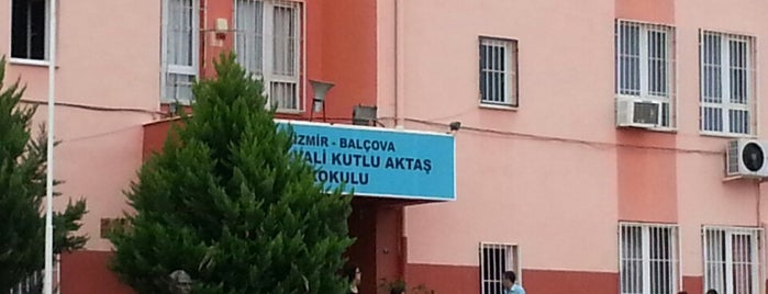 Vali Kutlu Aktaş İlkokulu is one of Tempat yang Disukai Çağrı🤴🏻🇹🇷.