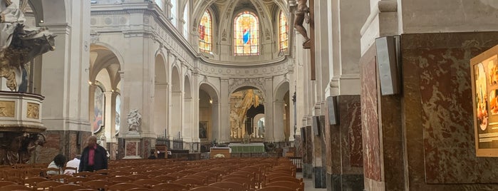 Église Saint-Roch is one of LindaDT'ın Beğendiği Mekanlar.