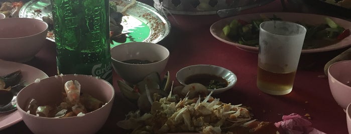 Restoran Tambun Seafood is one of Posti che sono piaciuti a ꌅꁲꉣꂑꌚꁴꁲ꒒.