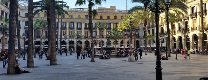 Plaza Real is one of BCN.