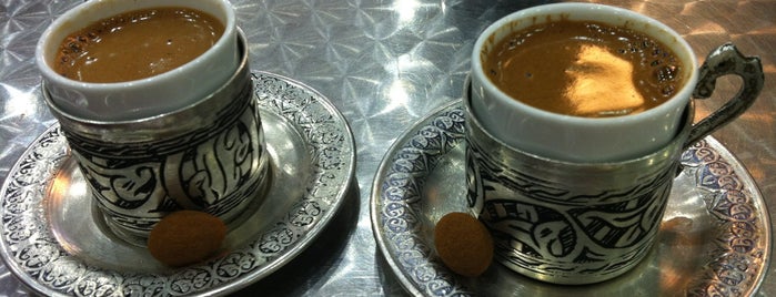 Tuğba Kuruyemiş is one of İstanbul Doğal Beslenme.