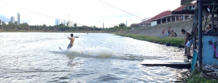 The Lakeland Water Cable Ski is one of Wake & Water ski.