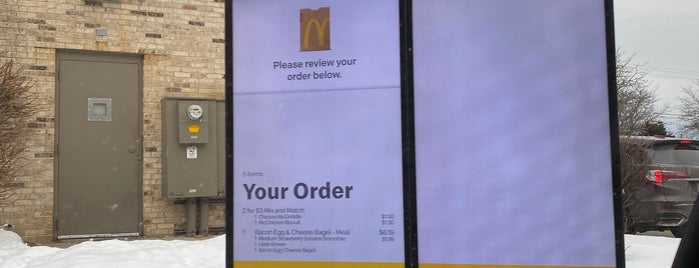 McDonald's is one of Orte, die Shyloh gefallen.