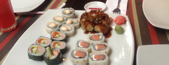 Teriyaki Sushi Bar Zona T is one of Santiago’s Liked Places.