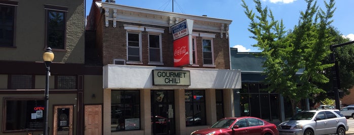 Gourmet Chili Restaurant is one of Cincinnati Chili.
