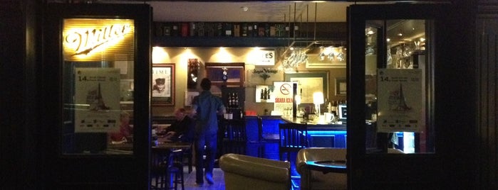 Sailor's Pub is one of Göcek.