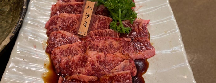 焼肉三千里 立石店 is one of Lugares favoritos de Aki.