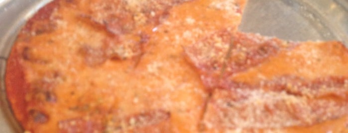 Imo's Pizza is one of สถานที่ที่บันทึกไว้ของ kazahel.