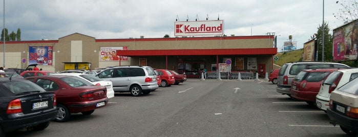 Kaufland is one of Orte, die Lutzka gefallen.