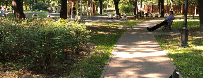 Семёновский парк is one of Жесть.