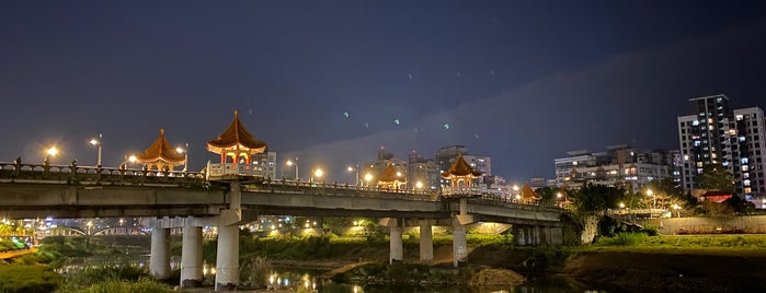 長福橋 is one of 三峽 Sanxia.