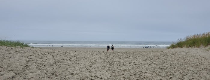 Sunset Beach In Seaside, OR is one of Classic Oregon Spots.