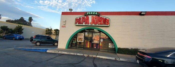 Papa John's Pizza is one of Mayorship.