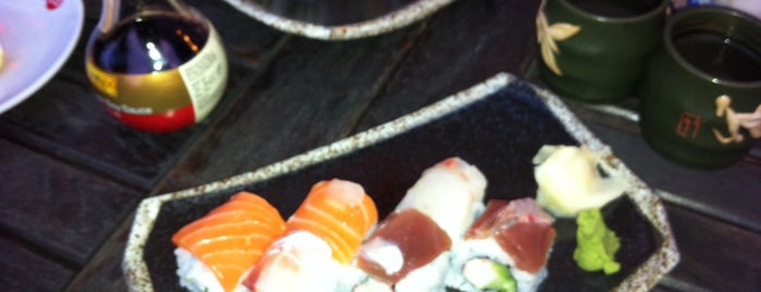 SushiCo is one of Orte, die Mert gefallen.