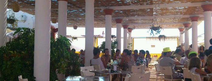 Barril Beach Café is one of Top favorites places in Portugal.