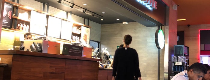 Starbucks is one of Aline: сохраненные места.