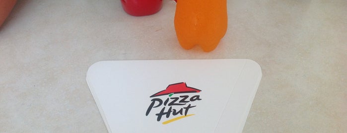 Pizza Hut is one of Orte, die Daniel gefallen.