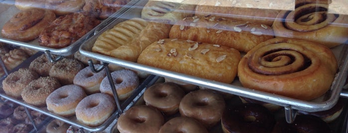 All Star Donuts is one of Funpacestogo.