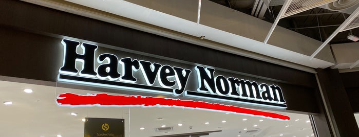 Harvey Norman IPC Flagship Store is one of Lugares favoritos de Adrian.