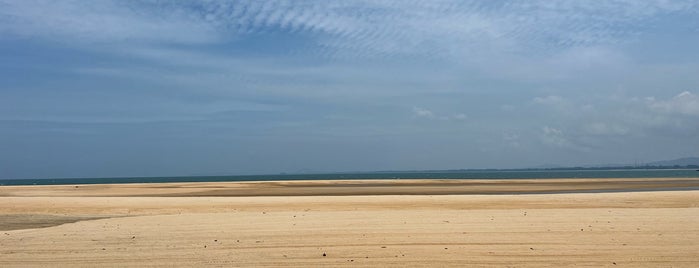 Pantai Beach | Club Med Cherating Beach is one of My Favorite Places.