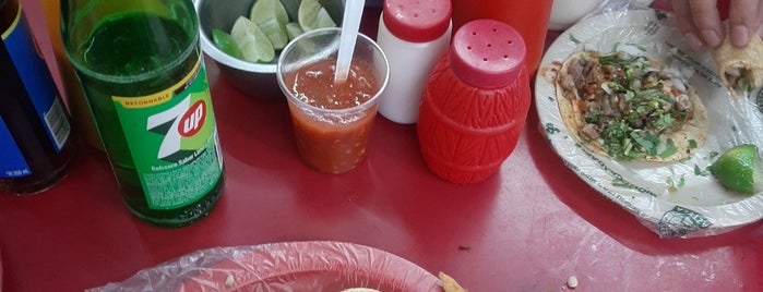 Tacos El Paisa Lindavista is one of TEPACHE.