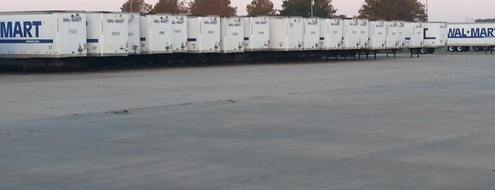 Sam's Club Distribution Center is one of Trucking.