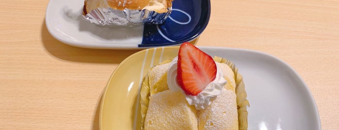欧風菓子 白鳥 is one of 飯尾和樹のずん喫茶.