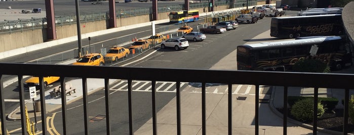 Aeropuerto Internacional de Newark Liberty (EWR) is one of Airports I've been in.