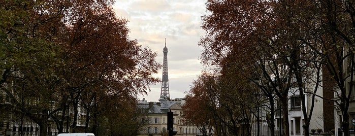 Boulevard du Montparnasse is one of paris.