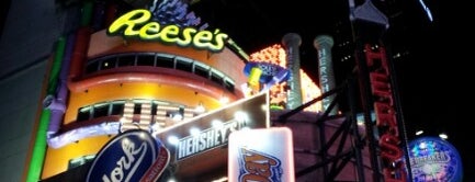 Hershey's Chocolate World is one of Places I Want to Go.