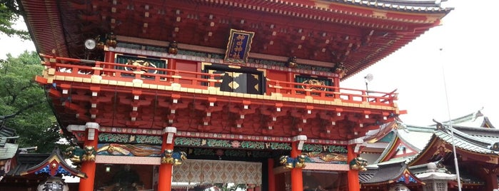 Kanda Myojin Shrine is one of 八百万の神々 / Gods live everywhere in Japan.