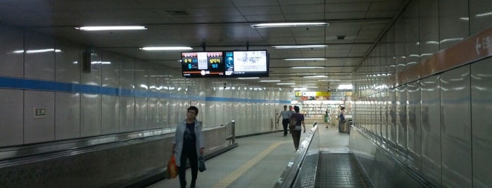 サムガクチ駅 is one of Subway Stations in Seoul(line1~4 & DX).