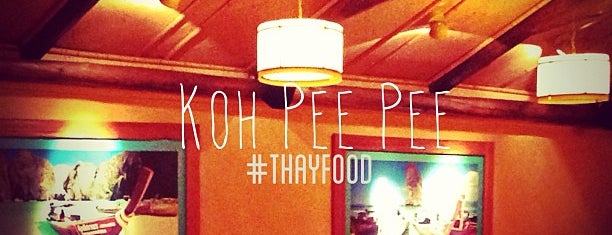 Koh Pee Pee is one of Food Porto Alegre.
