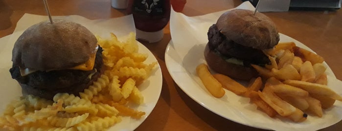 Thug Burger | Qual o tamanho da sua fome? is one of LUGARES PARA CONHECER.