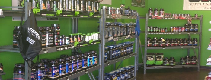 SupZilla - Supplements For Survival is one of สถานที่ที่ David ถูกใจ.