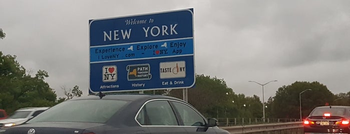 I-278 / NY-440 Interchange is one of New York City area highways and crossings.