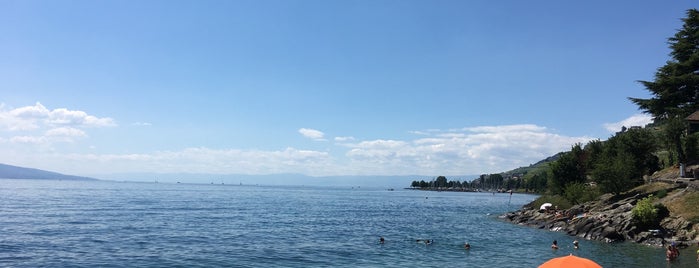 Plage la Grotte is one of Beach.