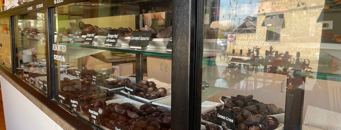 Morkes Chocolates is one of IL, Chicago.