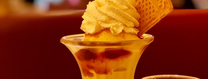 Swensen's is one of Lucaさんのお気に入りスポット.