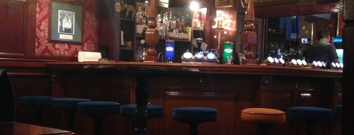 Oliver Pub is one of Бары, пабы и прочие злачные места.