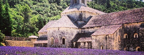 Abbaye Notre-Dame de Sénanque is one of Eudi en la Provenza.