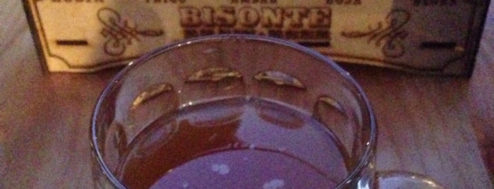 Bisonte Brew Beer is one of Lugares favoritos de alfredo.