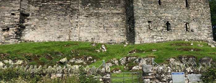 Castle Sween is one of Scottish Castles.