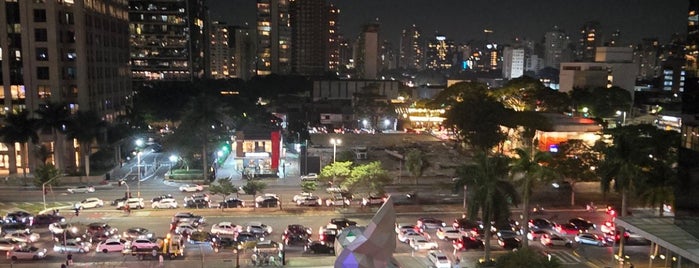 Baleia Rooftop is one of São Paulo.