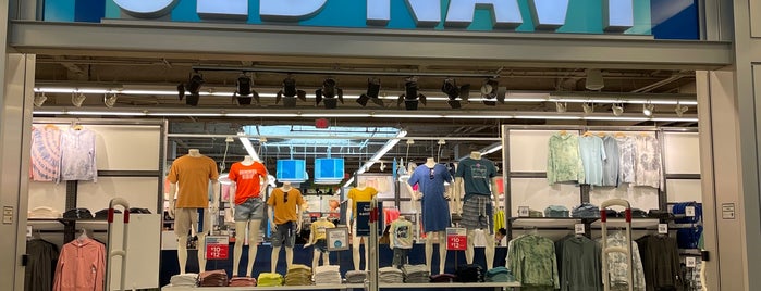 Old Navy is one of MetropolisatMetrotown.