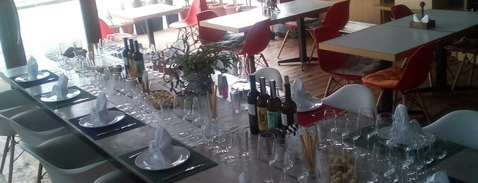 Gurbuz Restaurant Winery is one of Posti salvati di Rookiye.