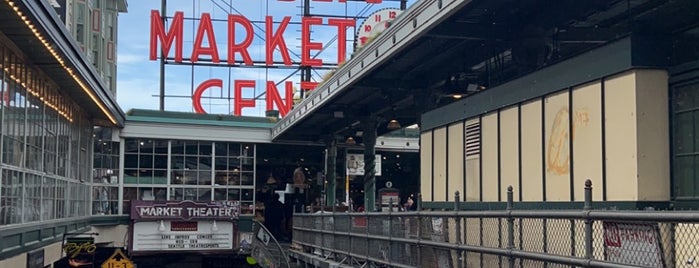 Point Ruston Public Market is one of Off-Grid Birthday.