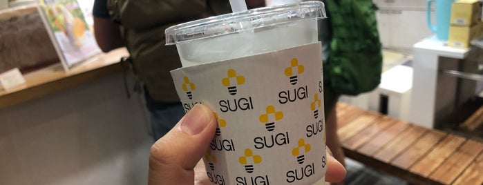 Sugi Honey Shop is one of สถานที่ที่ Rex ถูกใจ.